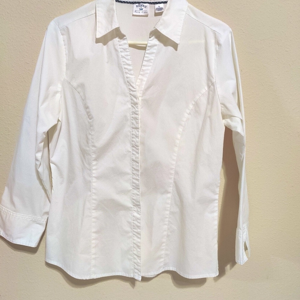 Riders by Lee Indigo Women's Long Sleeve Classic White Button-Down Shirt S L